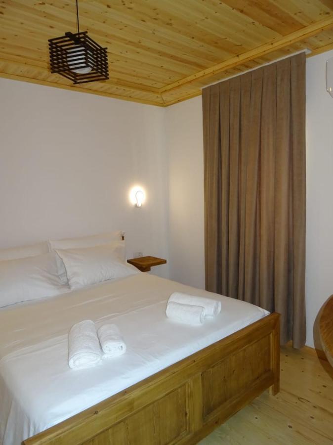 Guesthouse Riverside Berat Eksteriør bilde